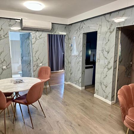 Thome Hoia Jacuzzi Cluj-Napoca Eksteriør billede