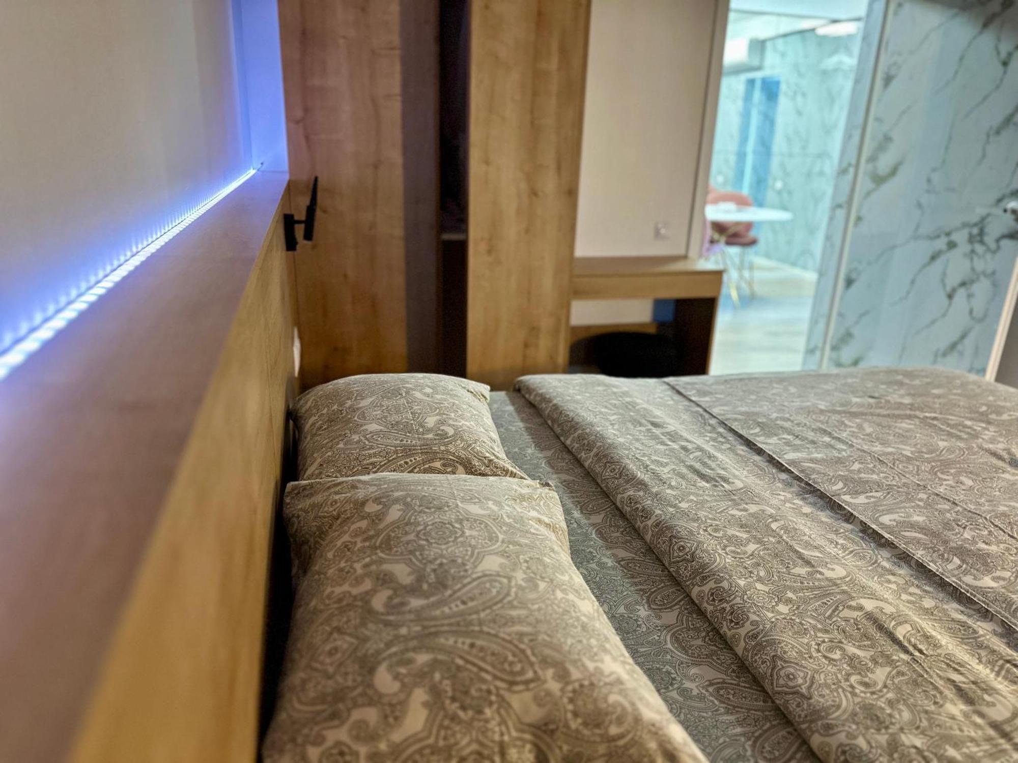 Thome Hoia Jacuzzi Cluj-Napoca Eksteriør billede